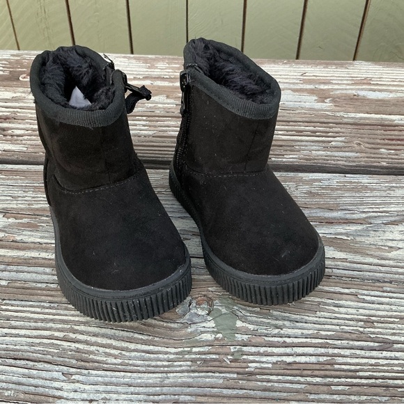 Kids Black Suede Ankle Winter Boots - Picture 3 of 6